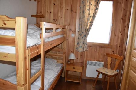 Rent in ski resort 4 room apartment 6 people (12) - Résidence Tour du Merle - Champagny-en-Vanoise - Bedroom