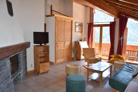 Ski verhuur Appartement 5 kamers 8 personen (23) - Résidence Tour du Merle - Champagny-en-Vanoise - Woonkamer