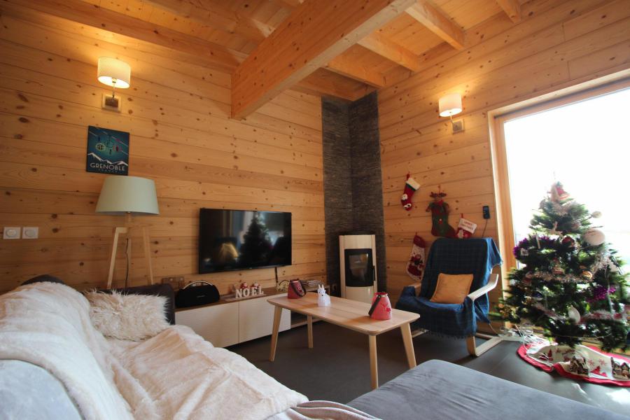 Rent in ski resort 5 room duplex chalet 12 people - Chalet Bonhomme - Chamrousse - Living room