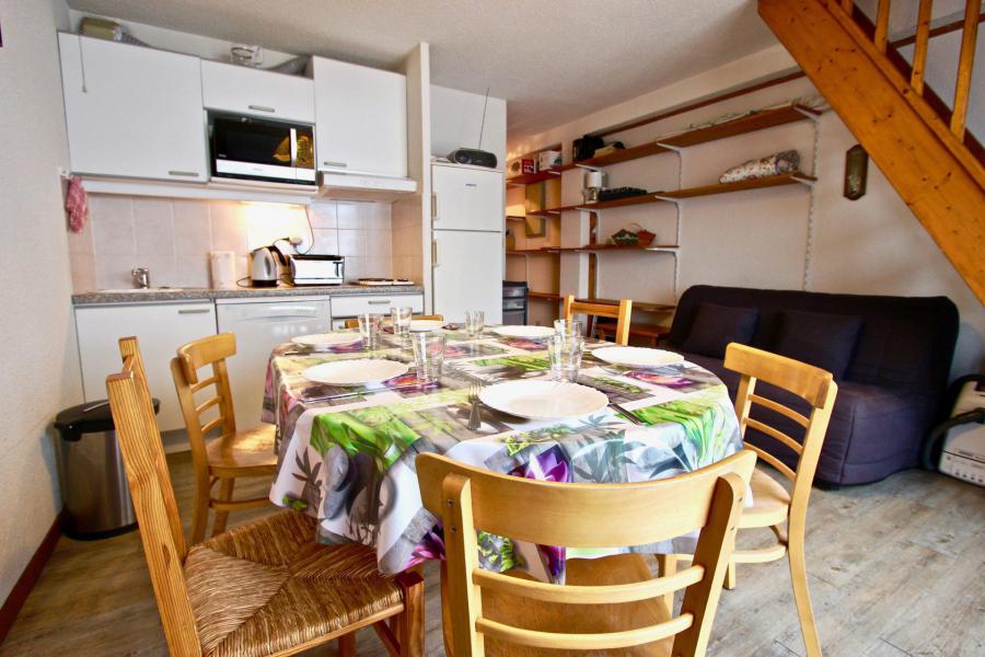 Аренда на лыжном курорте Апартаменты 2 комнат кабин 7 чел. (306) - L'AIGUILLE - Chamrousse - Салон
