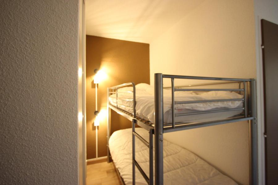Skiverleih 2-Zimmer-Holzhütte für 6 Personen (210) - L'AIGUILLE - Chamrousse - Appartement