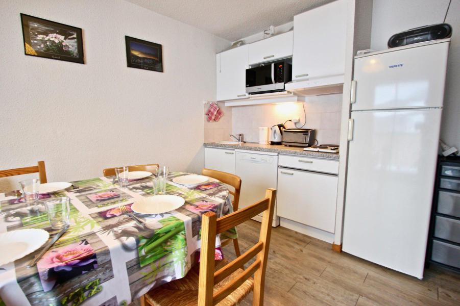 Skiverleih 2-Zimmer-Holzhütte für 7 Personen (306) - L'AIGUILLE - Chamrousse - Küche