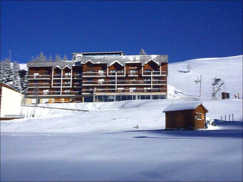 Rent in ski resort L'AIGUILLE - Chamrousse - Winter outside