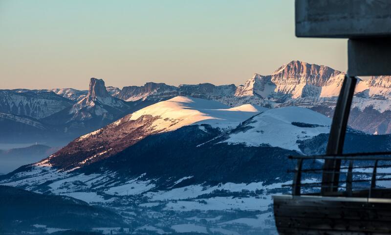 Location au ski Résidence L'Ecrin des Neiges *** - Maeva Home - Chamrousse - Extérieur hiver