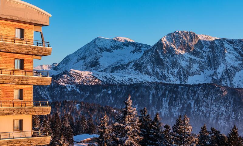 Аренда на лыжном курорте Résidence L'Ecrin des Neiges *** - MH - Chamrousse - зимой под открытым небом