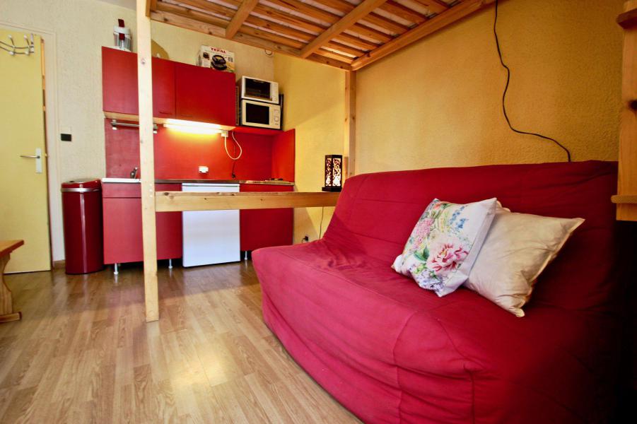 Rent in ski resort Studio 3 people (003) - Résidence l'Hippocampe - Chamrousse - Living room