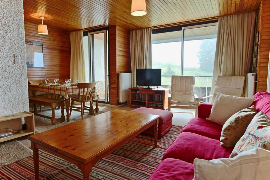 Rent in ski resort 3 room apartment 8 people (103) - Résidence la Croisette - Chamrousse - Living room