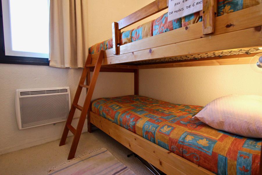 Skiverleih 2-Zimmer-Appartment für 4 Personen (077) - Résidence la Lauzière - Chamrousse - Schlafzimmer