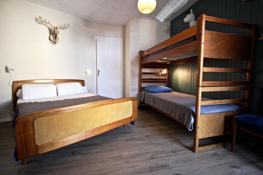 Skiverleih 2-Zimmer-Appartment für 6 Personen (105) - Résidence le Cap 2000 - Chamrousse - Schlafzimmer