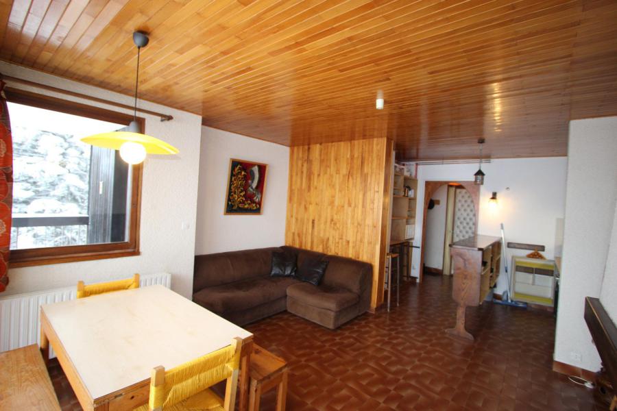 Rent in ski resort 3 room apartment 6 people (203) - Résidence le Cap 2000 - Chamrousse - Apartment