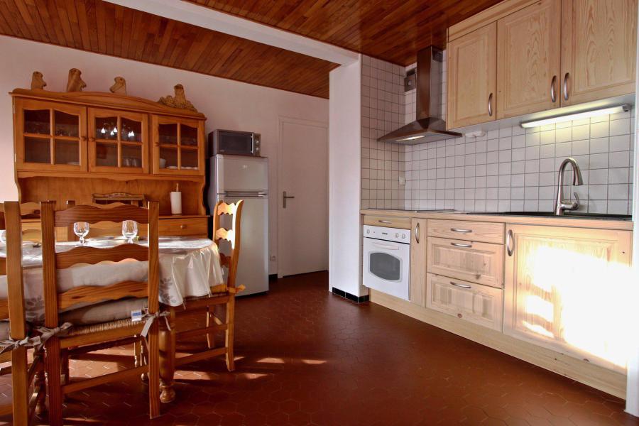 Rent in ski resort 3 room apartment 6 people (202) - Résidence le Carina - Chamrousse - Kitchen