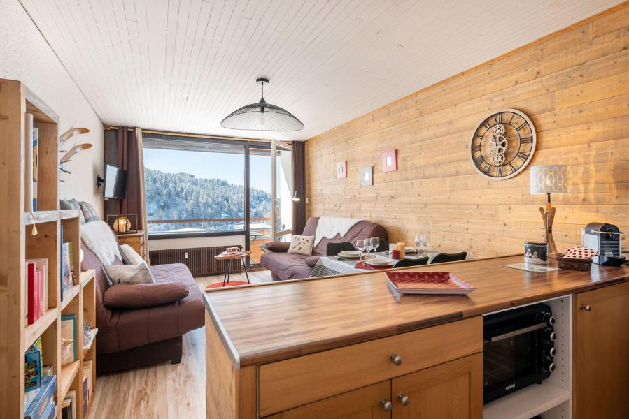 Rent in ski resort Studio 4 people (303) - Résidence le Chamois - Chamrousse - Living room
