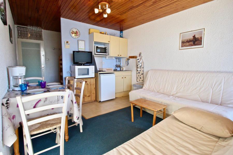 Skiverleih Studio Schlafnische 4 Personen (108) - Résidence le Chamois - Chamrousse - Wohnzimmer