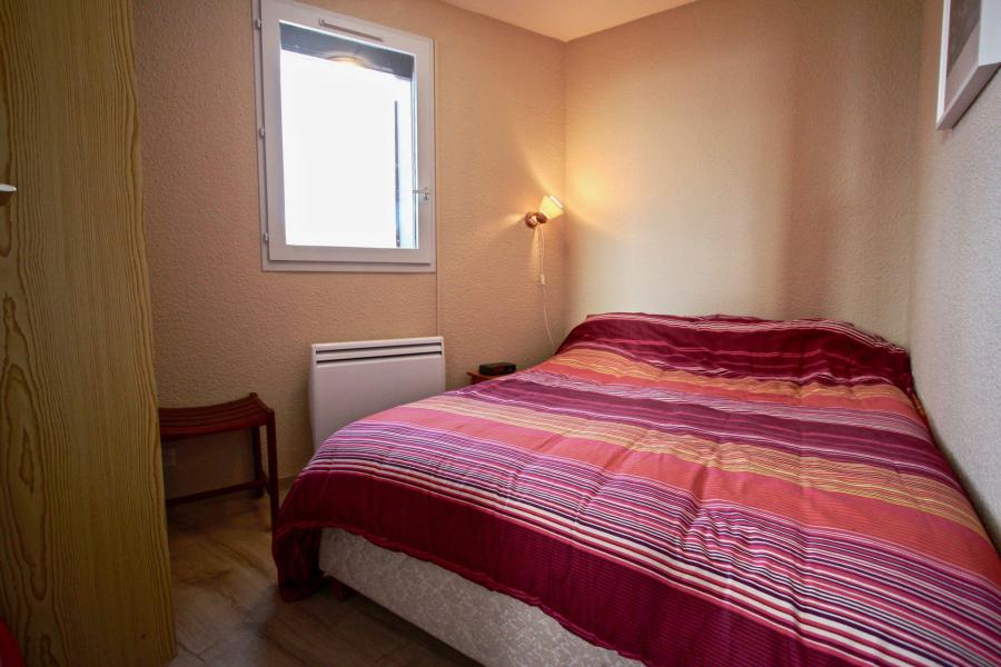 Rent in ski resort 2 room apartment sleeping corner 6 people (1215) - Résidence le Vernon - Chamrousse - Bedroom
