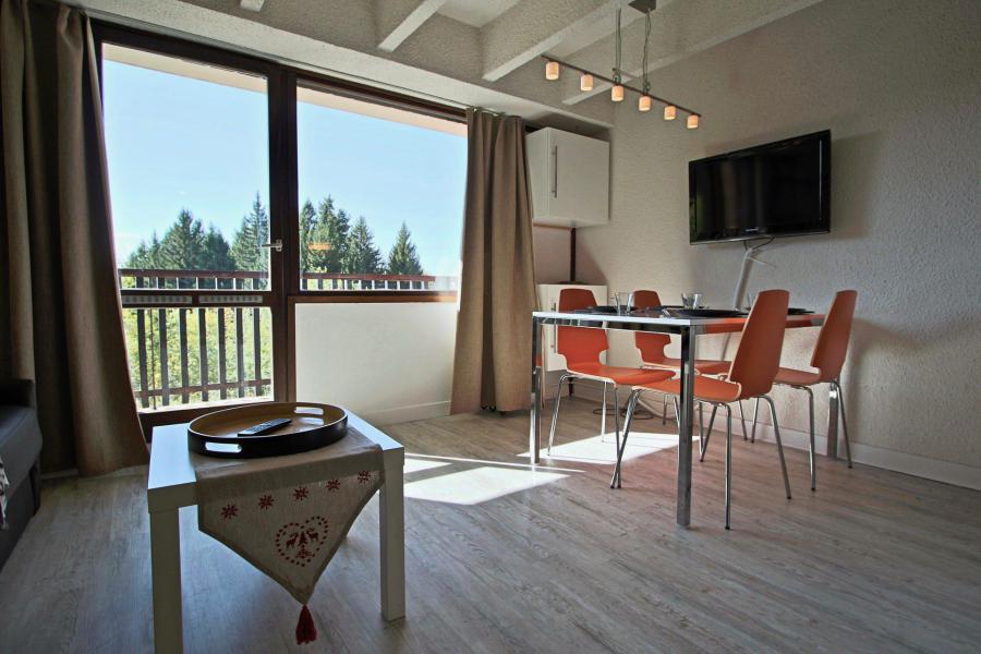 Rent in ski resort Studio sleeping corner 4 people (0107) - Résidence le Vernon - Chamrousse - Living room