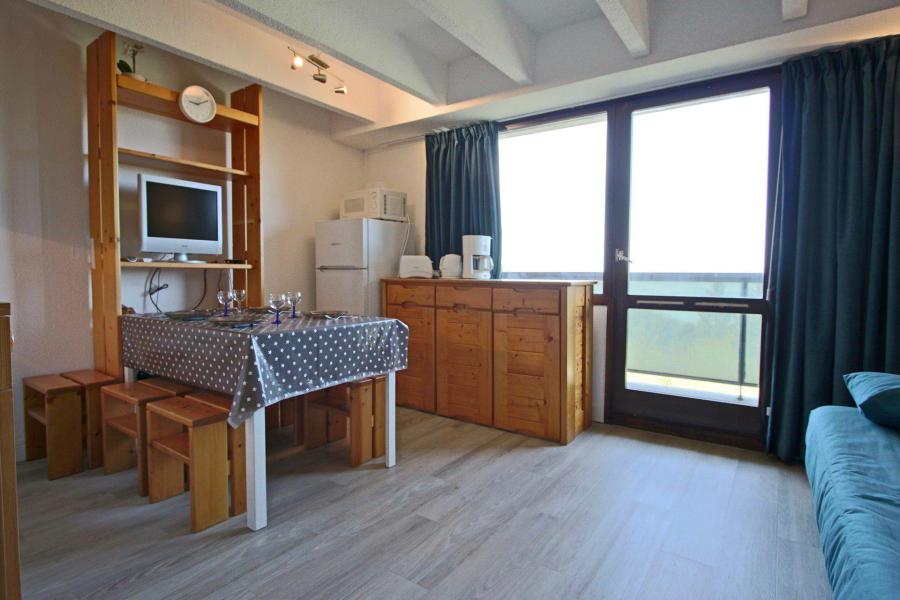 Rent in ski resort Studio sleeping corner 4 people (0302) - Résidence le Vernon - Chamrousse - Living room
