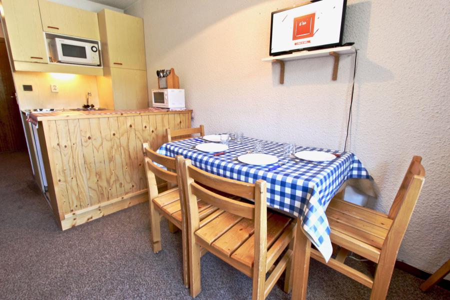 Rent in ski resort Studio sleeping corner 4 people (1125) - Résidence le Vernon - Chamrousse - Kitchen