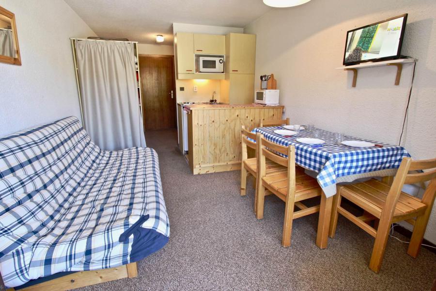 Rent in ski resort Studio sleeping corner 4 people (1125) - Résidence le Vernon - Chamrousse - Living room
