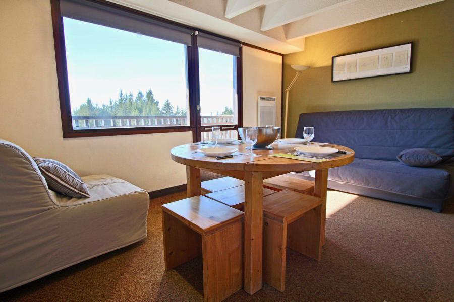 Rent in ski resort Studio sleeping corner 5 people (0304) - Résidence le Vernon - Chamrousse - Living room