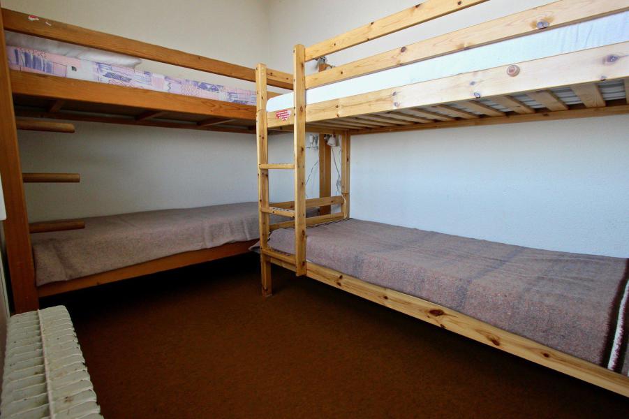 Skiverleih 2-Zimmer-Appartment für 4 Personen (308) - Résidence les Carlines - Chamrousse - Schlafzimmer