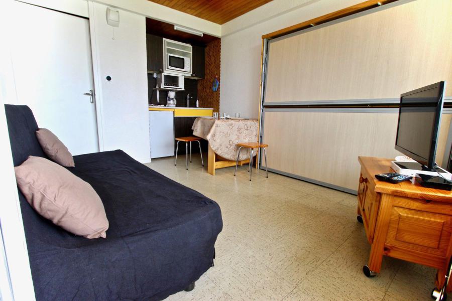 Rent in ski resort Studio 3 people (002) - Résidence les Carlines - Chamrousse - Living room