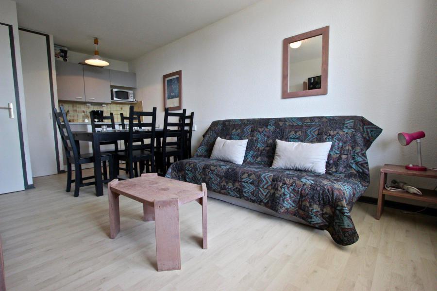 Skiverleih 2-Zimmer-Holzhütte für 6 Personen (025) - Résidence les Marmottes - Chamrousse - Wohnzimmer