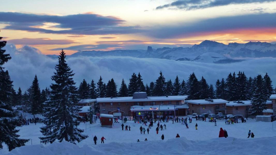 Location au ski Résidence les Villages du Bachat - Chamrousse - Extérieur hiver