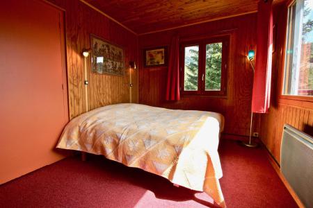 Rent in ski resort 4 room apartment 8 people (1) - Chalet Bout au Vent - Chamrousse - Bedroom