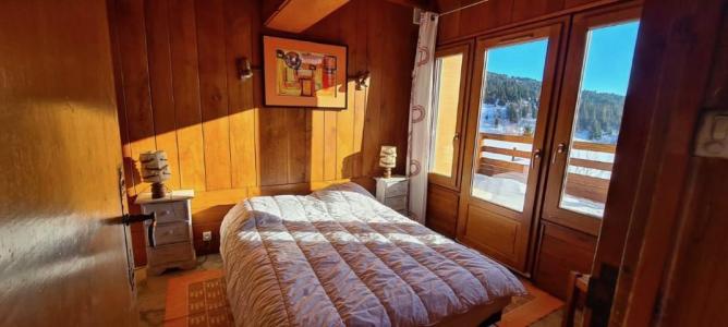 Rent in ski resort Chalet Bout au Vent - Chamrousse - Bedroom