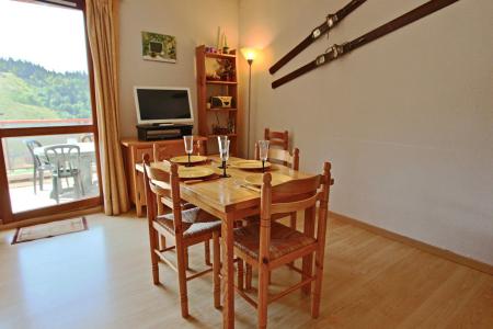 Rent in ski resort 2 room apartment cabin 6 people (111) - L'AIGUILLE - Chamrousse - Living room
