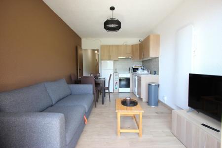 Rent in ski resort 2 room apartment cabin 6 people (210) - L'AIGUILLE - Chamrousse - Apartment