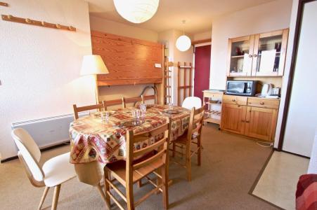 Rent in ski resort 2 room apartment 6 people (609) - Résidence l'Edelweiss - Chamrousse - Living room