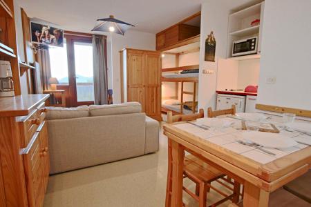 Rent in ski resort Studio cabin 4 people (420) - Résidence l'Edelweiss - Chamrousse - Living room