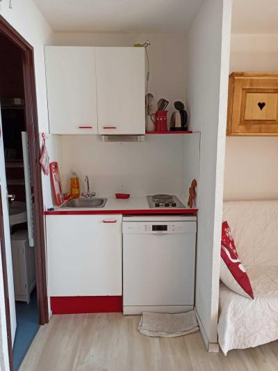Rent in ski resort Studio cabin 5 people (604) - Résidence l'Edelweiss - Chamrousse