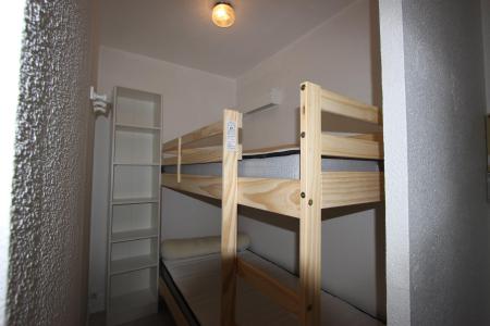 Аренда на лыжном курорте Квартира студия со спальней для 4 чел. (207) - Résidence l'Eterlou - Chamrousse - Комната