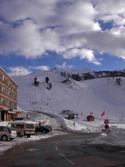 Location au ski Studio 2 personnes (13) - Résidence l'Hippocampe - Chamrousse - Extérieur hiver