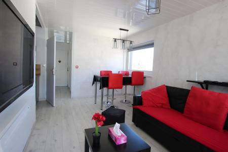 Rent in ski resort 2 room apartment 4 people (037) - Résidence la Lauzière - Chamrousse - Living room