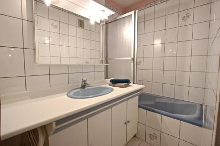 Location au ski Appartement 2 pièces 6 personnes (205) - Résidence le Chamois - Chamrousse - Salle de bain