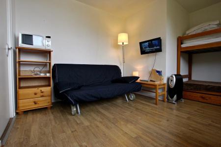 Rent in ski resort Studio 3 people (616) - Résidence le Claret - Chamrousse - Living room