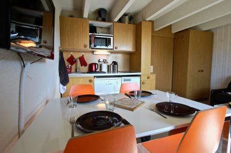 Rent in ski resort Studio sleeping corner 4 people (0107) - Résidence le Vernon - Chamrousse - Kitchen