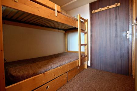 Rent in ski resort Studio sleeping corner 5 people (0304) - Résidence le Vernon - Chamrousse - Bedroom