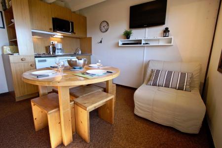 Rent in ski resort Studio sleeping corner 5 people (0304) - Résidence le Vernon - Chamrousse - Living room