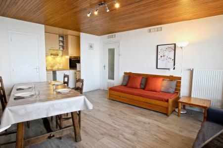 Rent in ski resort 2 room apartment 6 people (201) - Résidence les Arolles - Chamrousse - Living room