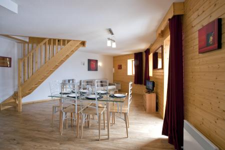 Rent in ski resort Résidence les Balcons du Recoin By Resid&Co - Chamrousse - Living room