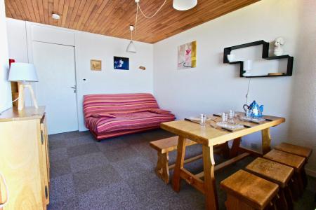 Rent in ski resort Studio 4 people (302) - Résidence les Carlines - Chamrousse - Living room