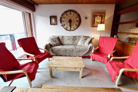 Rent in ski resort 3 room apartment 8 people (422) - Résidence les Dauphins - Chamrousse - Living room