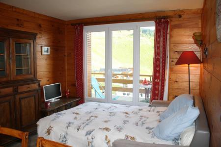 Rent in ski resort 2 room apartment sleeping corner 6 people (17) - Résidence les Myrtilles - Chamrousse - Living room