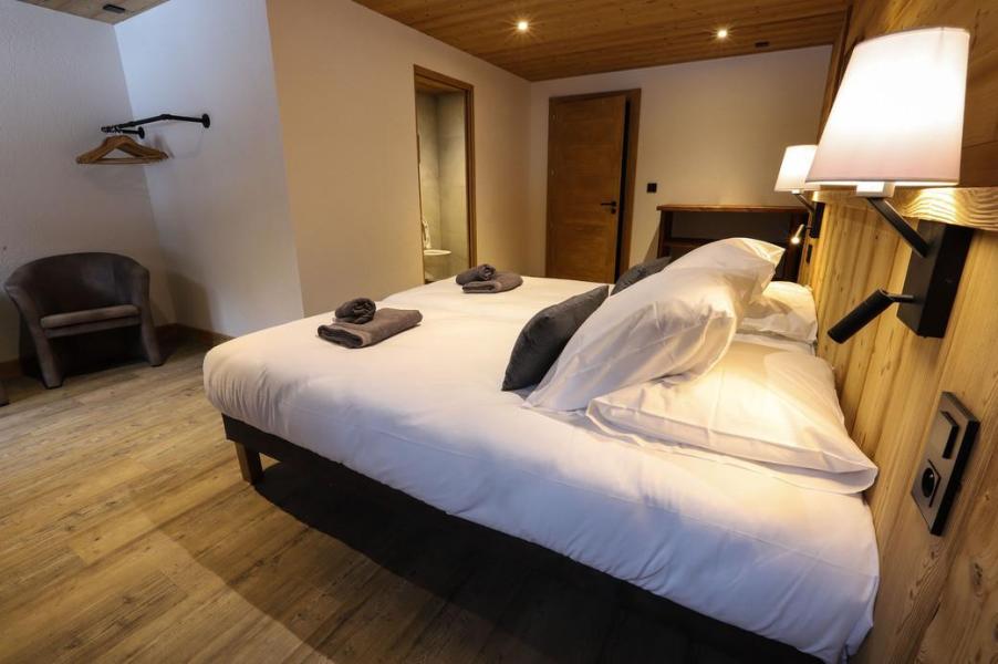 Rent in ski resort 8 room apartment 15 people - Appartement le SOMMET dans chalet la Cascade - Châtel