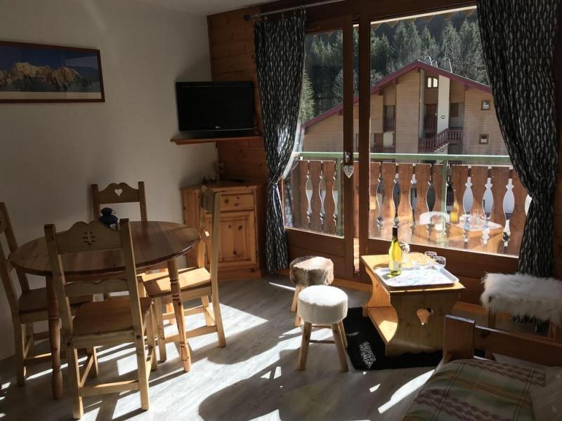 Ski verhuur Appartement 2 kamers bergnis 5 personen (12C) - Chalet du Perthuis - Châtel - Woonkamer