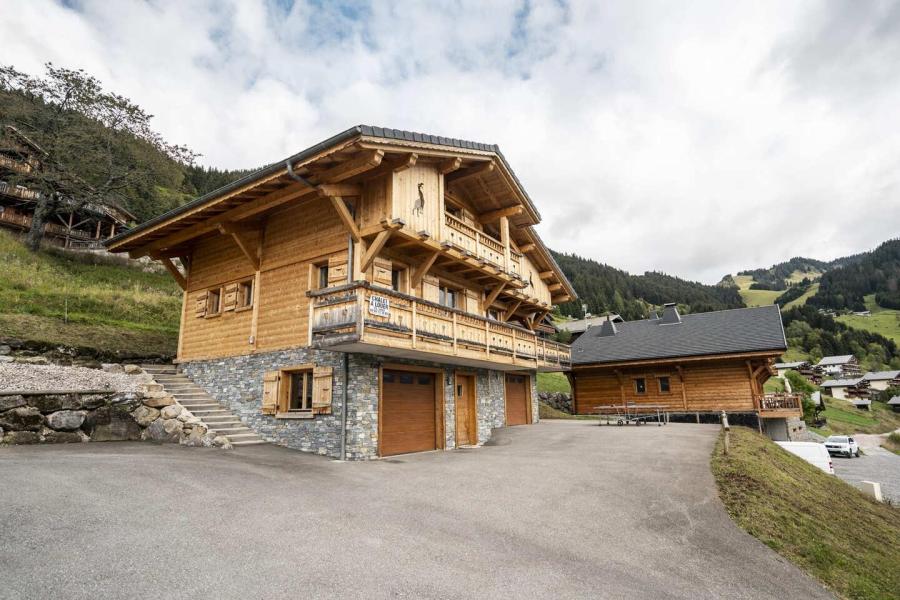 Rent in ski resort 7 room triplex chalet 15 people (Logement 15 personnes) - Chalet Etagne - Châtel - Winter outside